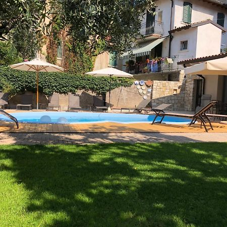 B&B Villa Dall'Agnola Garda  Dış mekan fotoğraf