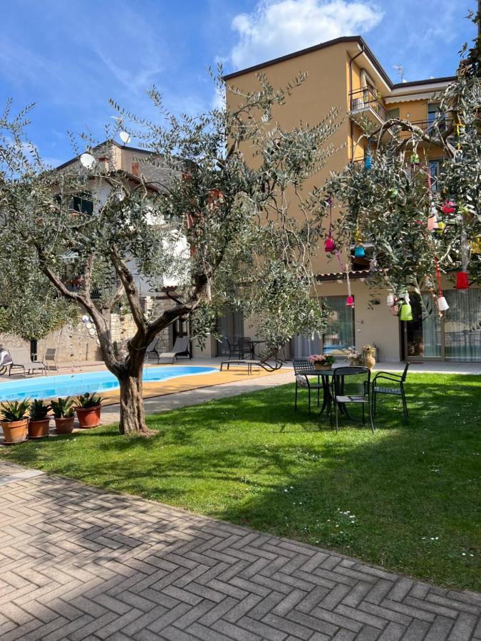 B&B Villa Dall'Agnola Garda  Dış mekan fotoğraf